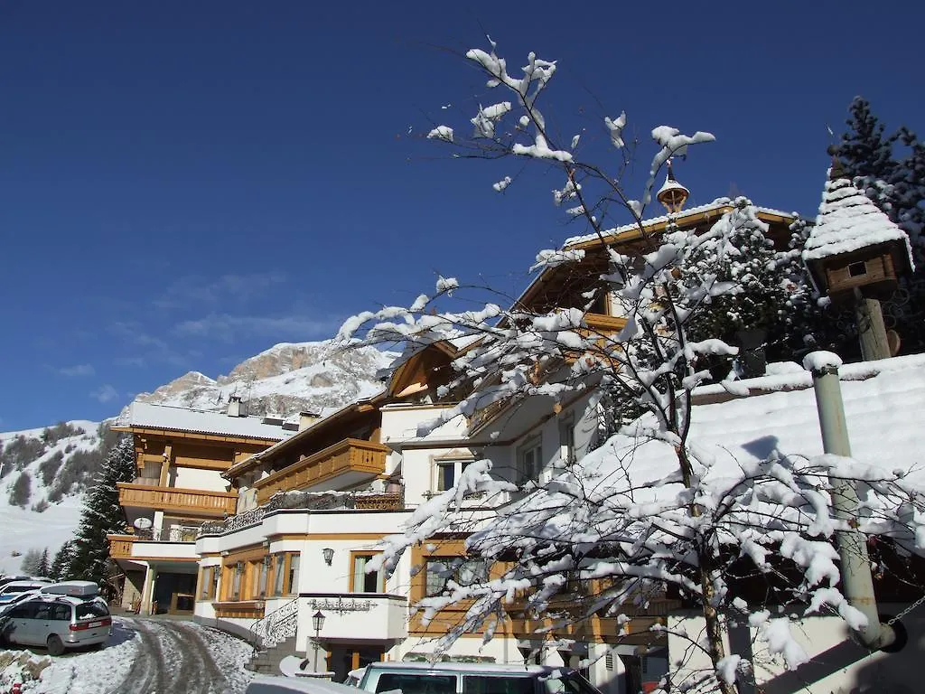 Hotel Olympia Arabba 3*,  Italy
