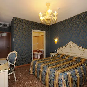 Il Mercante Di Venice