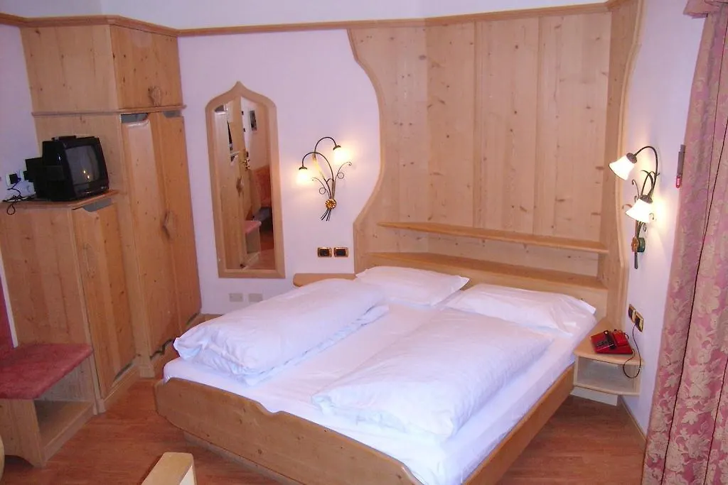 Hotel Olympia Arabba 3*,